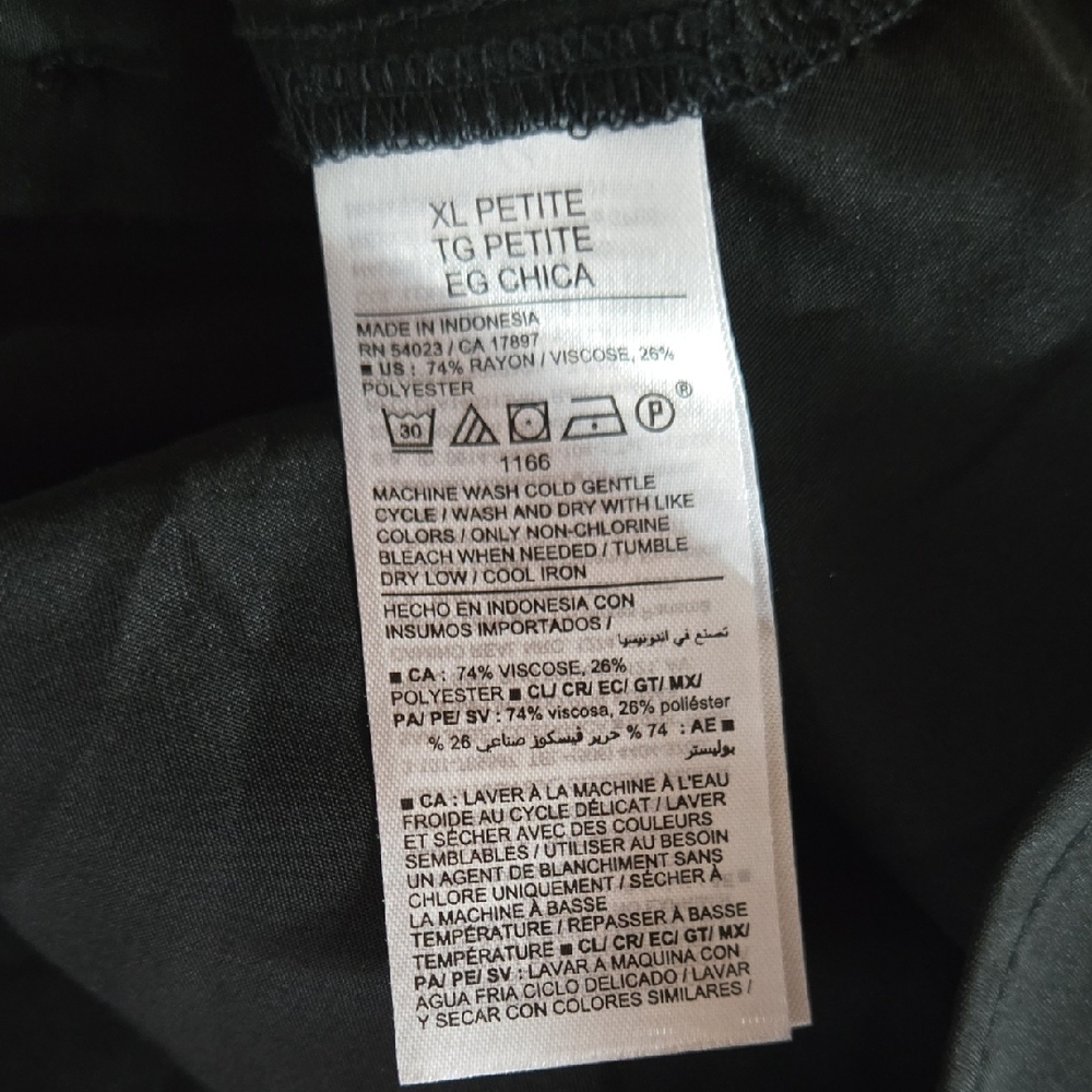 Old Navy Black Casual Button Down Shirt - Picture 4 of 5